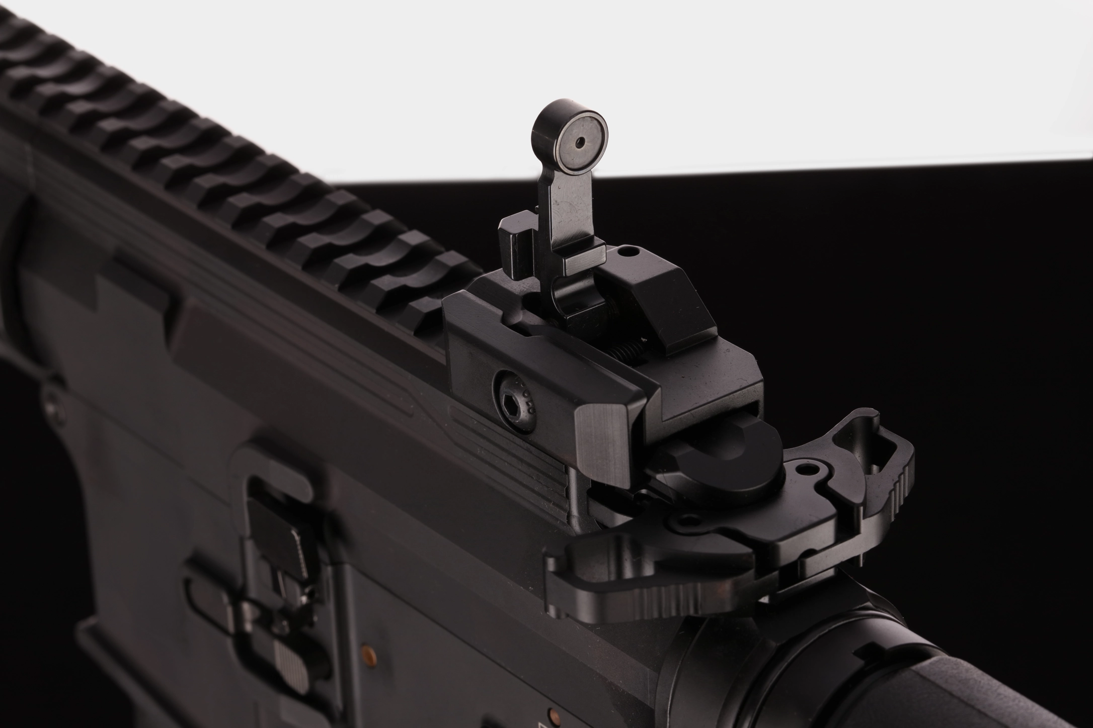 Detailní obrázek 1 v galerii pušky DSS Mk 15